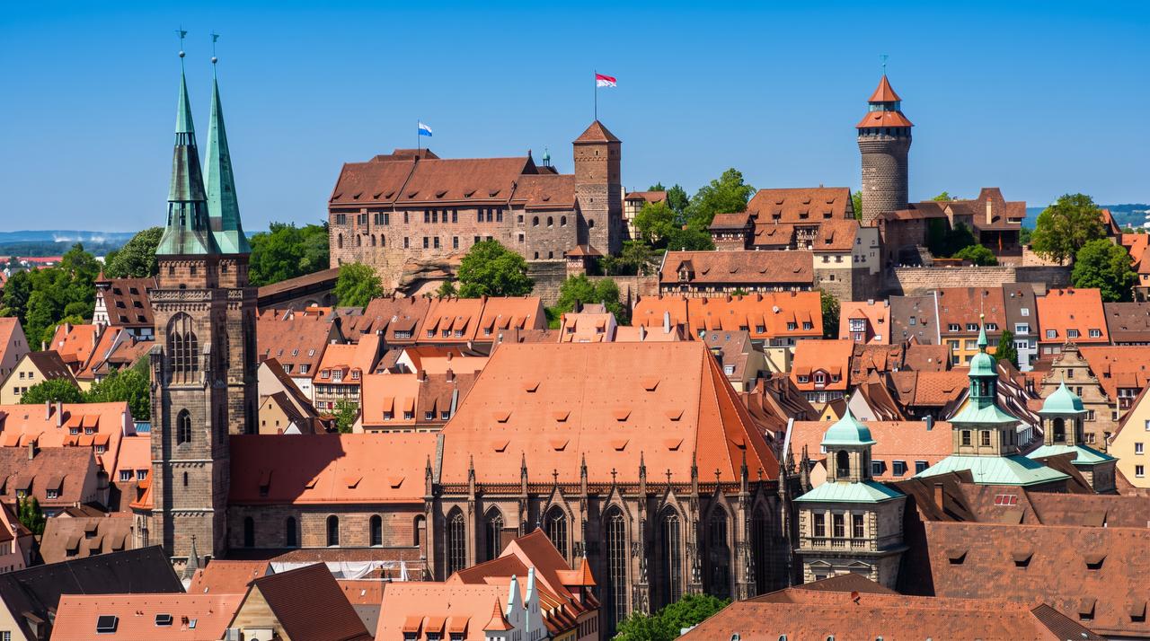 Kaiserburg Nürnberg über den Dächern der Altstadt